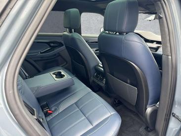 Land Rover Range Rover Evoque Autobiography D200 Mild-Hybrid — photo 9