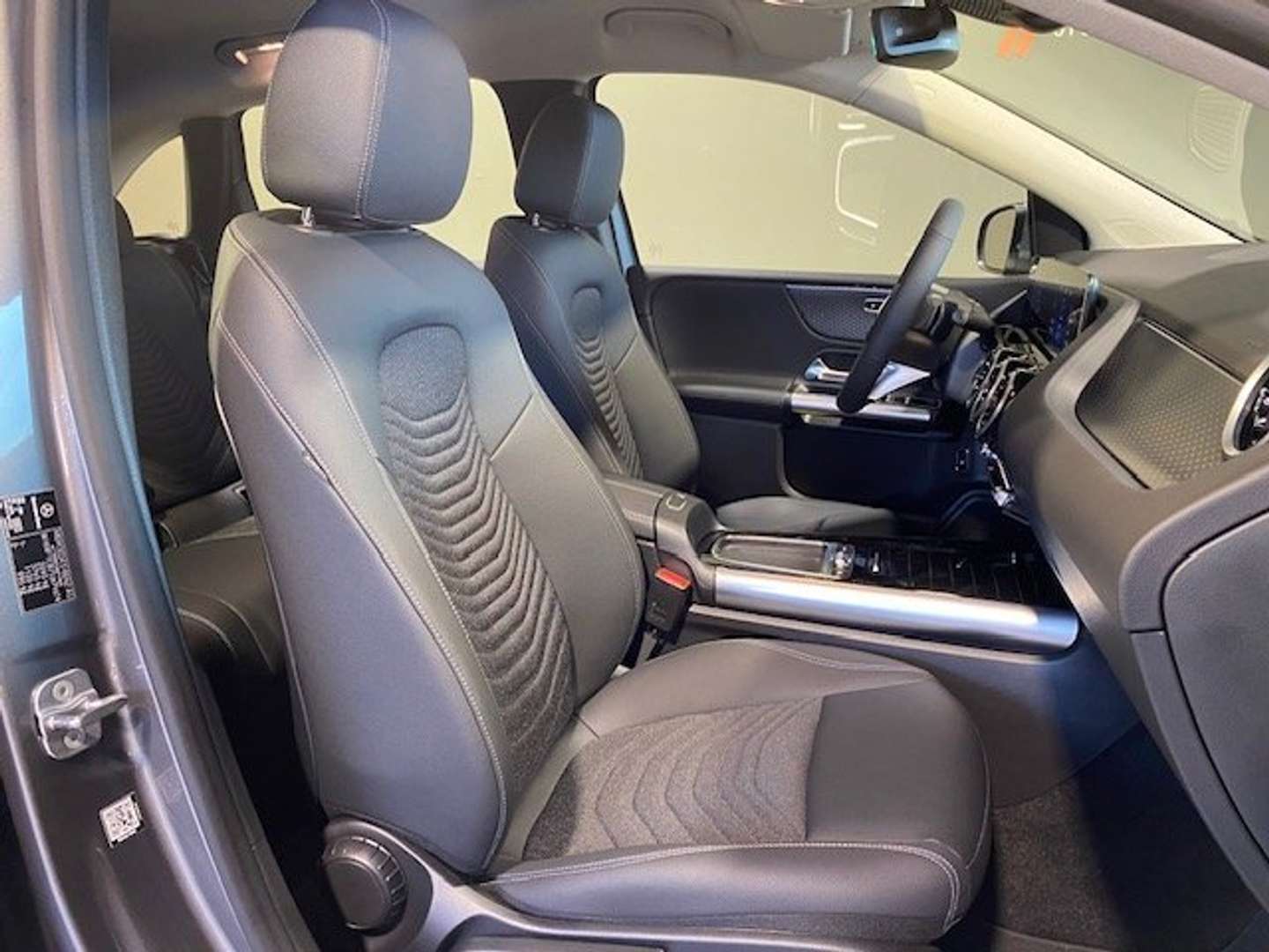 Mercedes Classe B 200 Progressive - 2024 - Joinsteer - #5