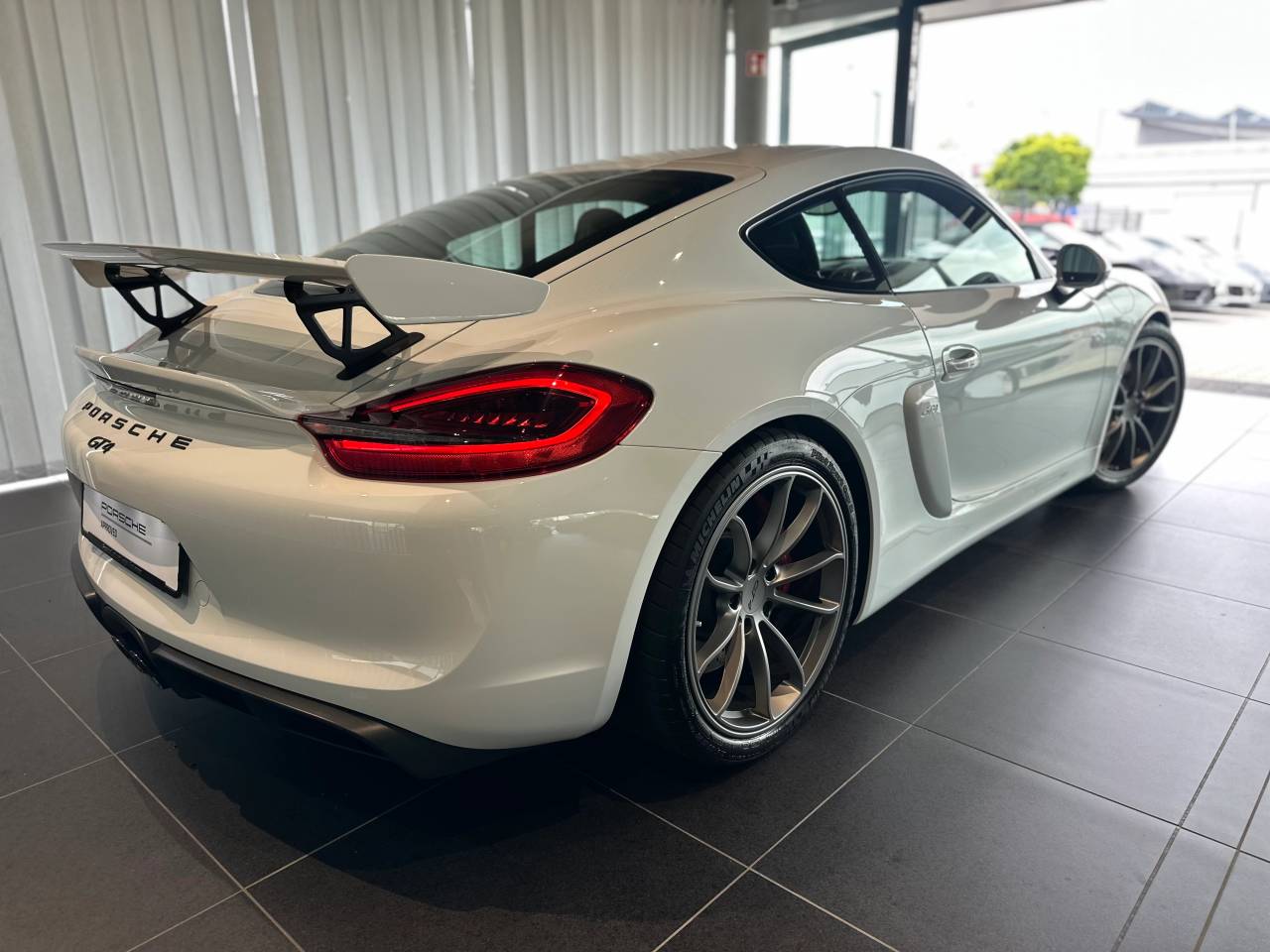 Porsche 981 Cayman Cayman GT4 - 2016 - Joinsteer - #3