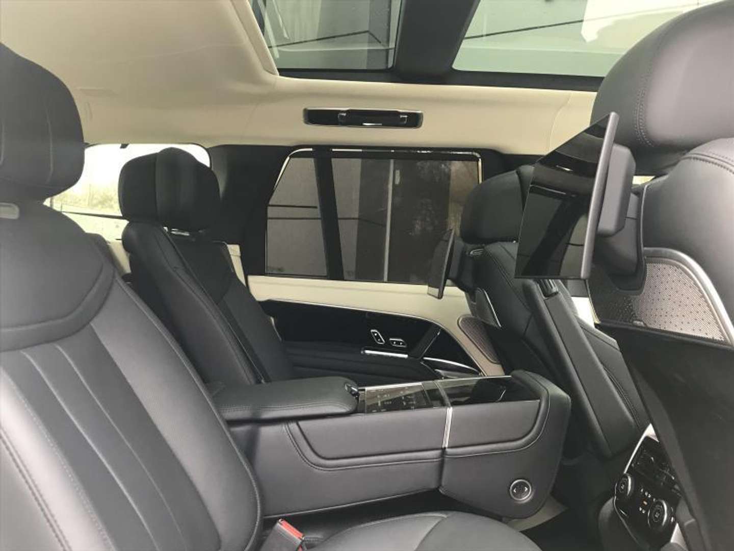 Land Rover Range Rover Autobiography P550e - 2024 - Joinsteer - #5