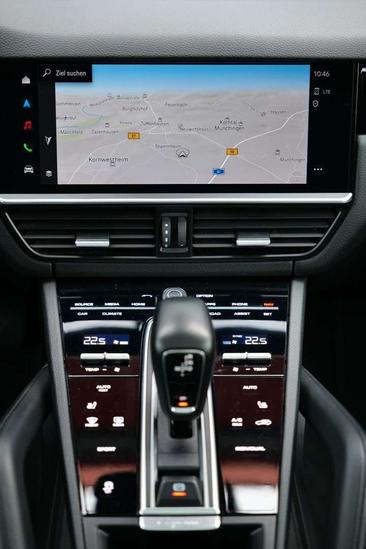 Porsche Cayenne III S Coupé — photo 15