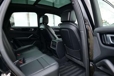 Porsche Cayenne III S Coupé — photo 22