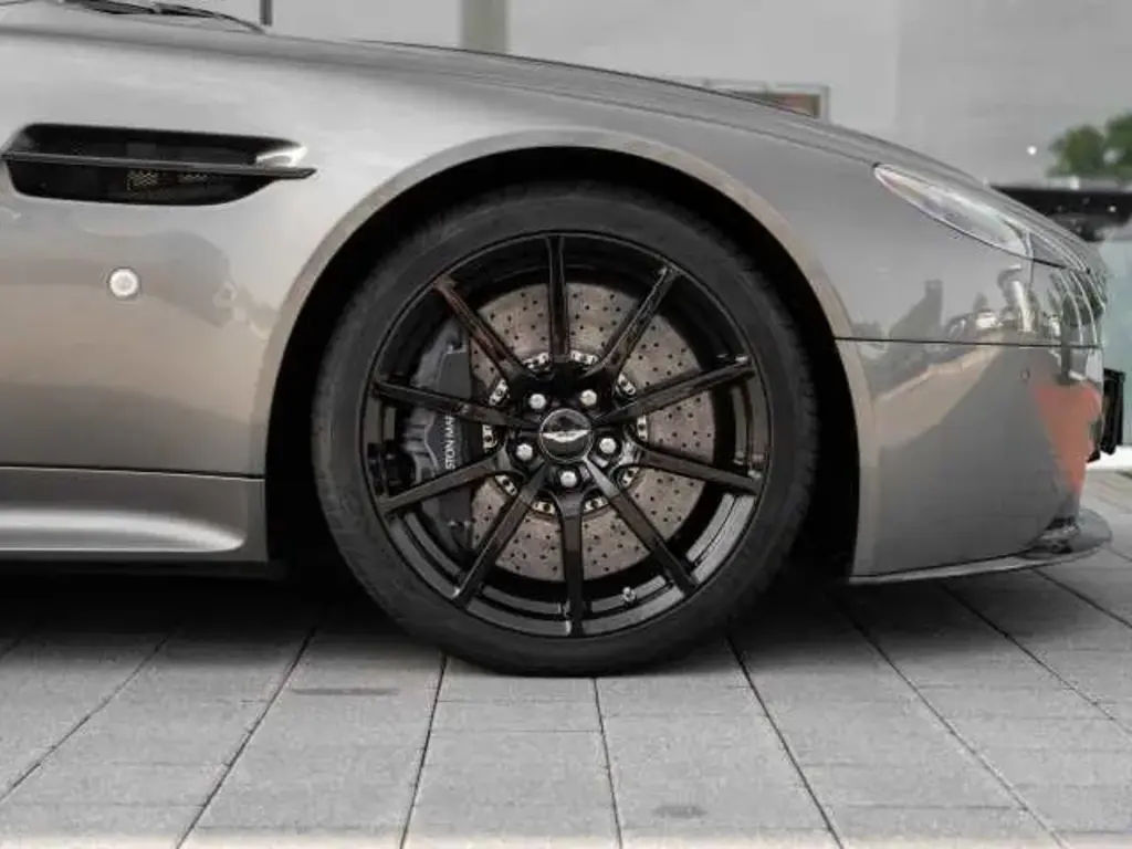 Aston Martin Vantage (2005-18) V12 Vantage AMR Roadster 5.9 - 2017 - Joinsteer - #4