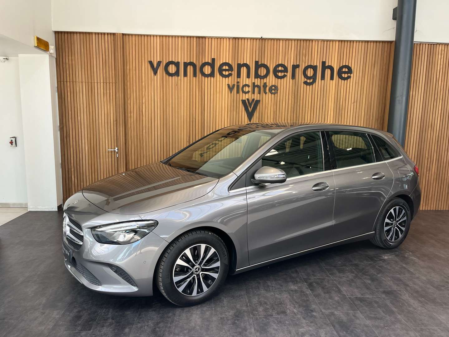 Mercedes Classe B 180 - 2019 - Joinsteer - #1