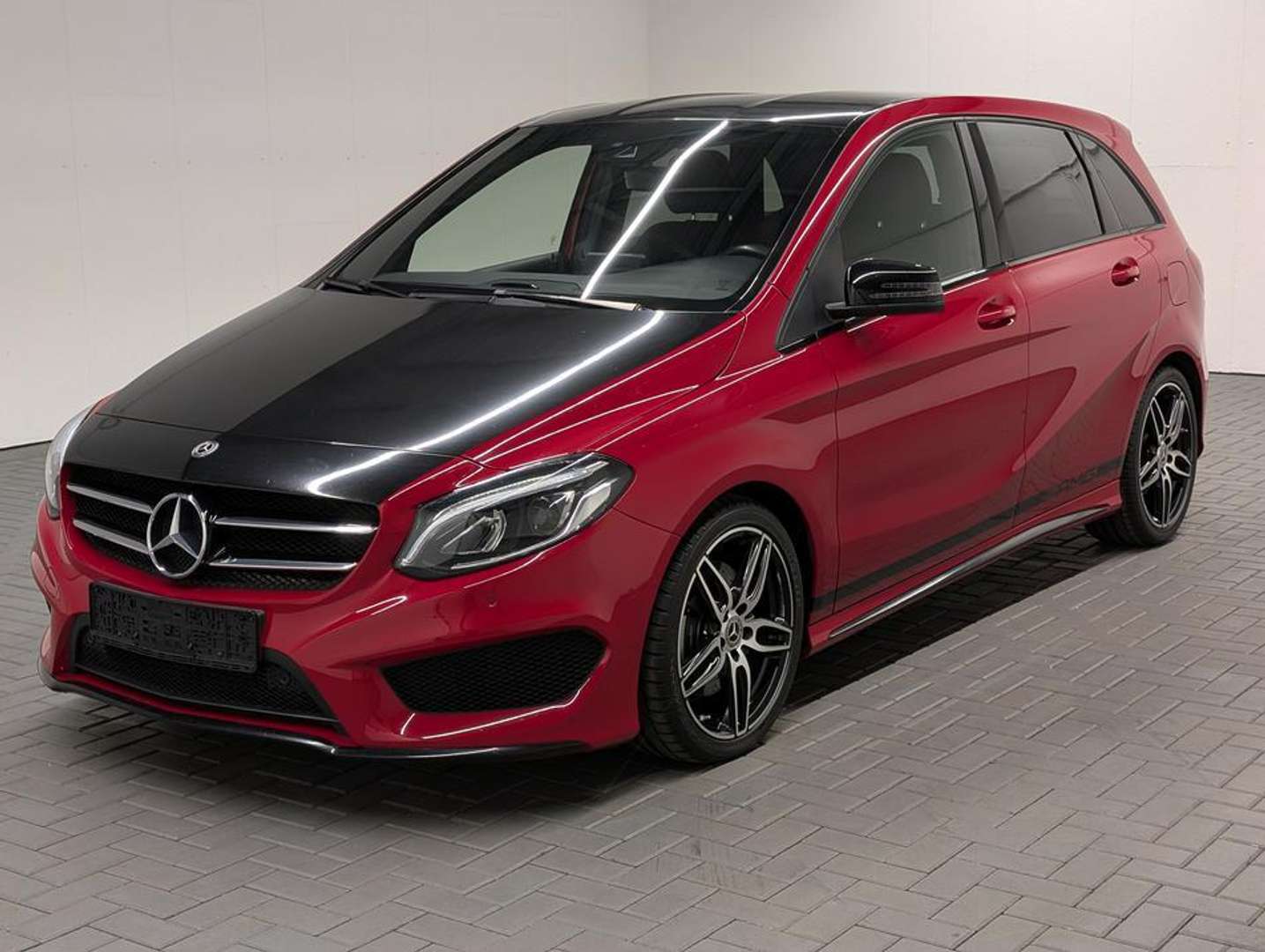 Mercedes B 250 250 AMG Line - 2018 - Joinsteer - #1