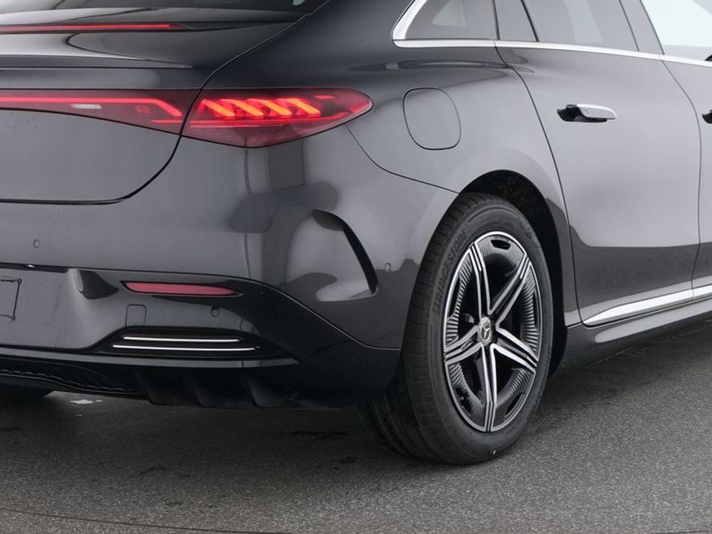 Mercedes EQE 300 AMG Line - 2023 - Joinsteer - #2