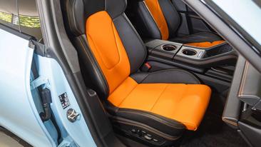 Porsche Taycan Turbo Cross Turismo — photo 11
