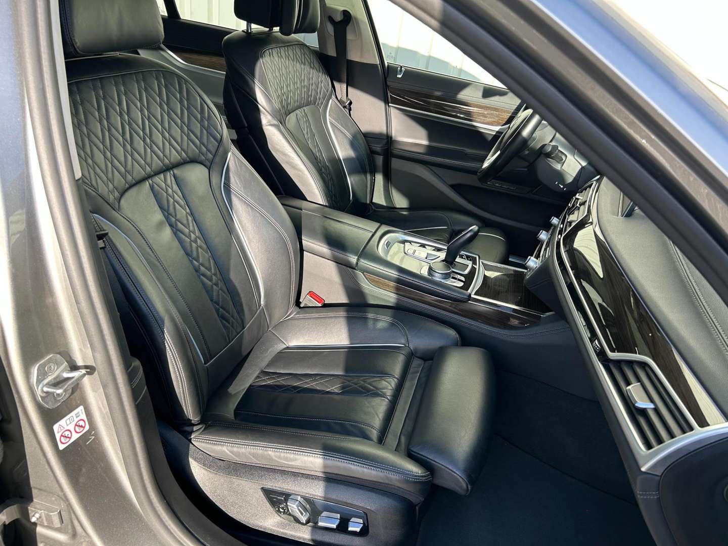 BMW Série 7 High Executive M-Pakket 745e - 2020 - Joinsteer - #2