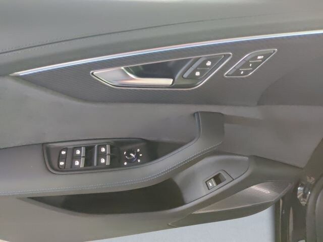 Audi RSQ8 Performance Quattro Tiptronic - 2025 - Joinsteer - #21