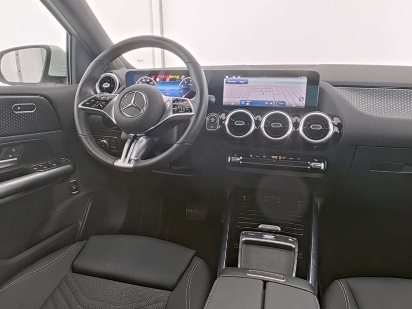 Mercedes Classe B 200 Progressive Line - 2024 - Joinsteer - #6