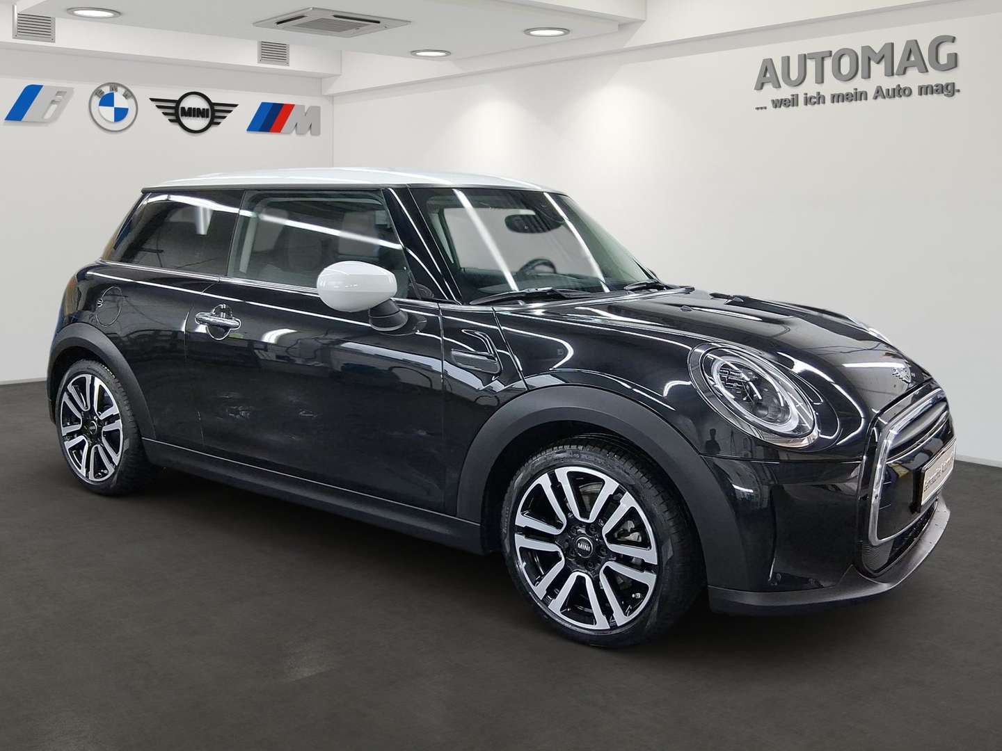 Mini Cooper JCW Trim Essence - 2022 - Joinsteer - #2