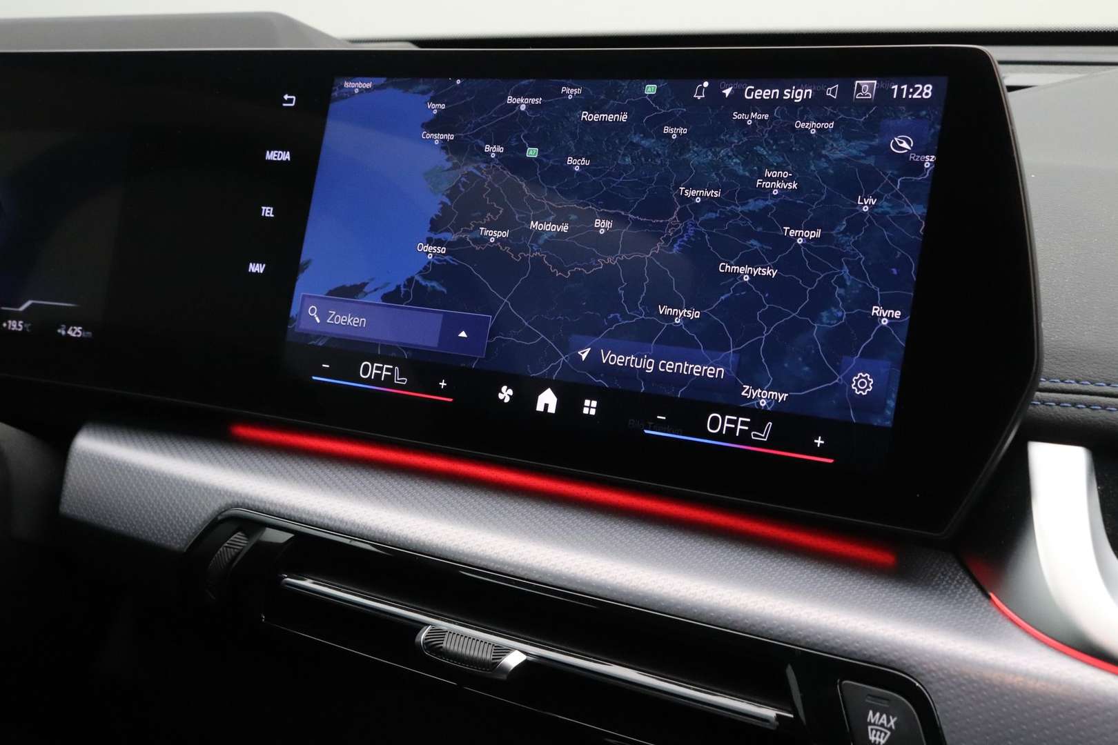 BMW IX1 EDrive20 - 2024 - Joinsteer - #14