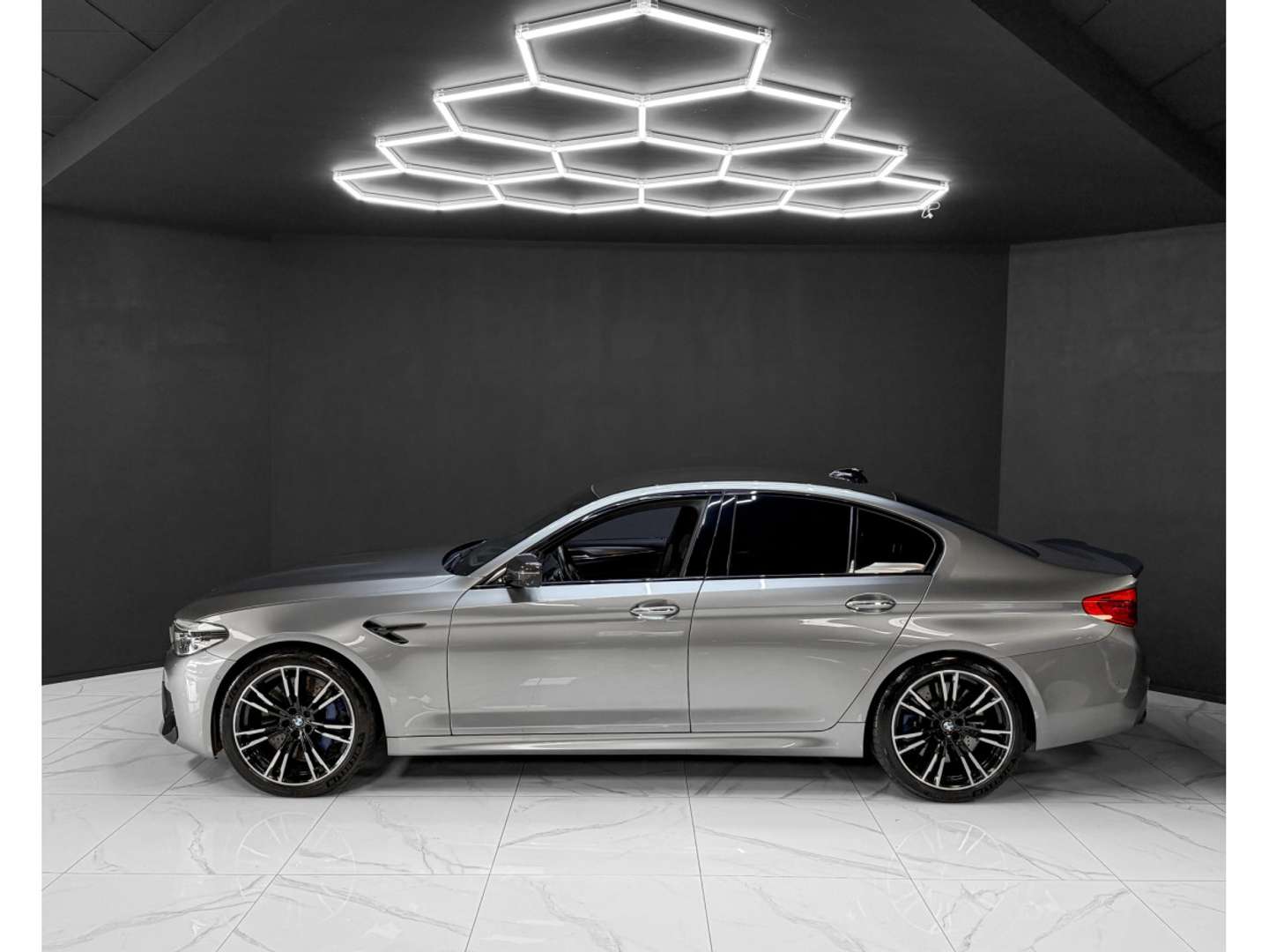 BMW M5 M-Performance XDrive - 2019 - Joinsteer - #2