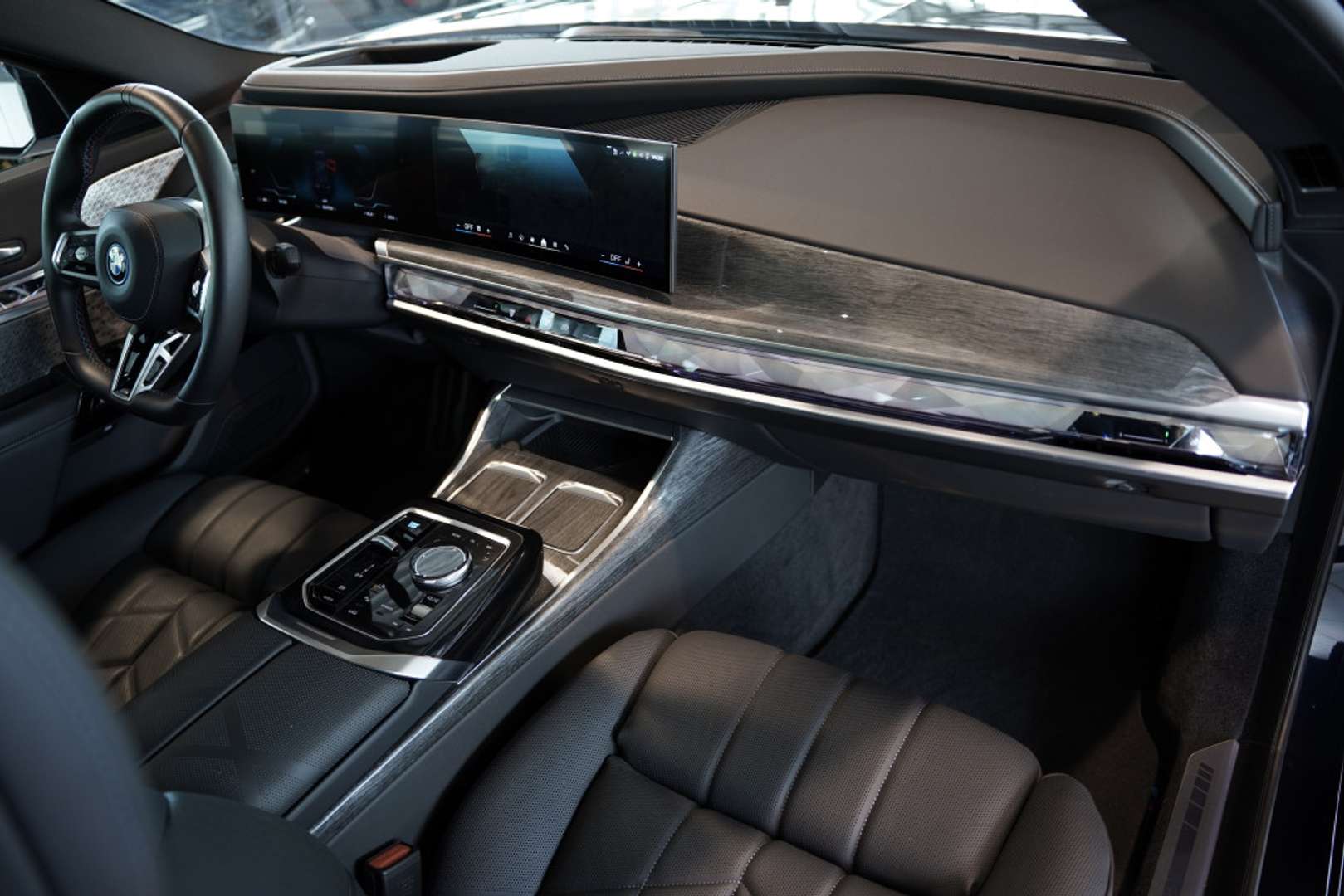 BMW I7 B&W M70 XDrive - 2025 - Joinsteer - #9