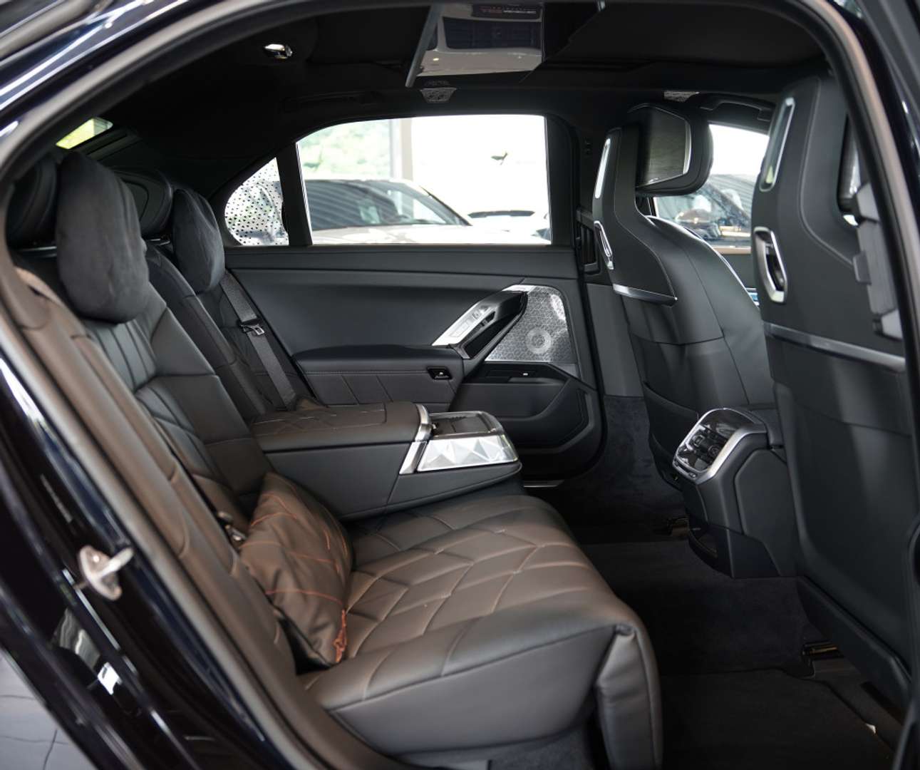 BMW I7 B&W M70 XDrive - 2025 - Joinsteer - #14