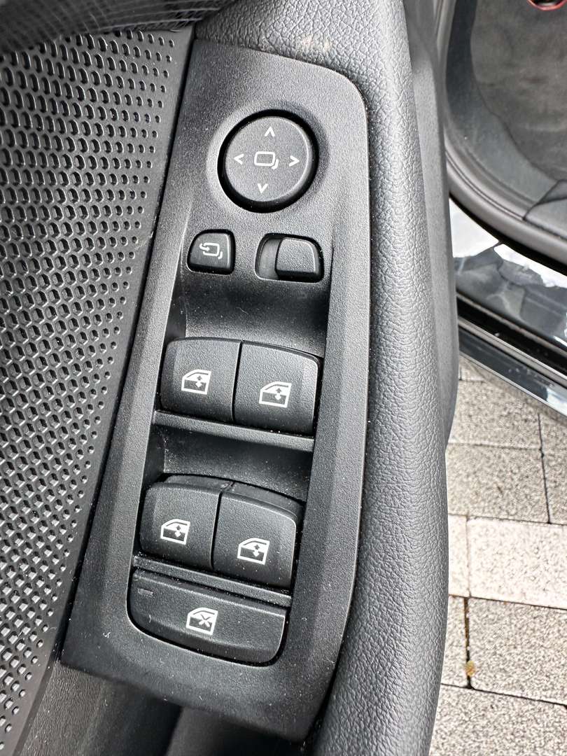 BMW Série 1 Sport Line - 2023 - Joinsteer - #12