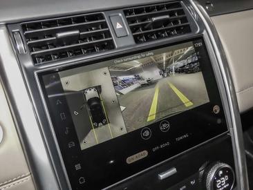 Land Rover Discovery 35th Anniversary Edition D350 AWD — photo 11