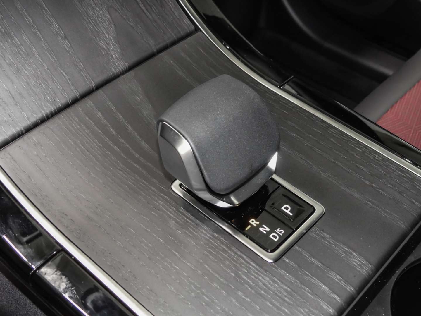 Land Rover Range Rover Velar Dynamic HSE D300 Mild-Hybrid - 2025 - Joinsteer - #14