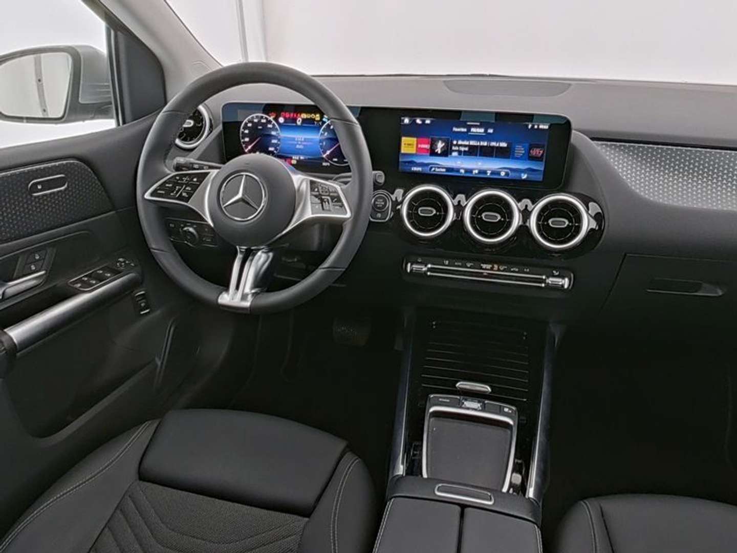 Mercedes Classe B 180 Progressive - 2024 - Joinsteer - #5