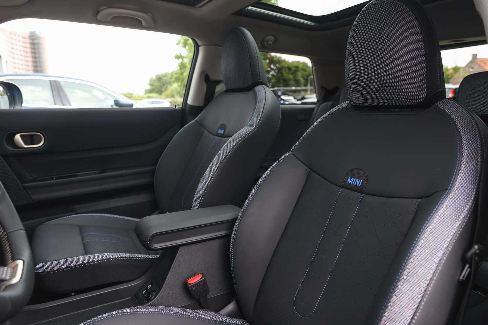 Mini Hatchback Classic Cooper - 2025 - Joinsteer - #10