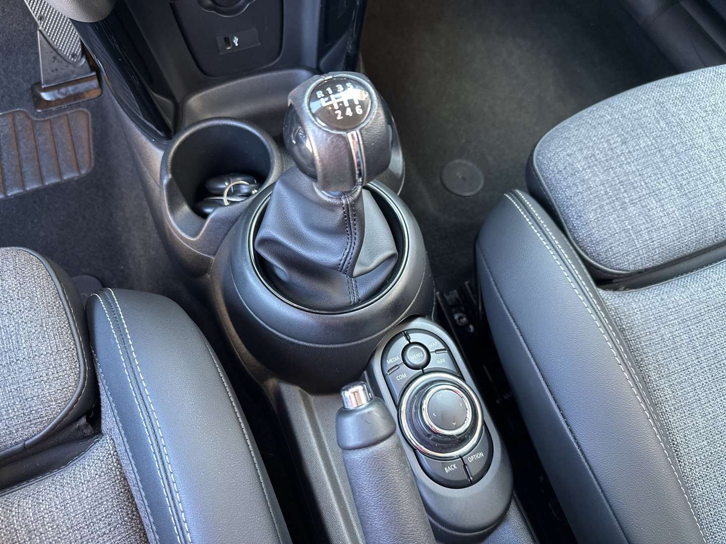 Mini One Business_One - 2021 - Joinsteer - #13