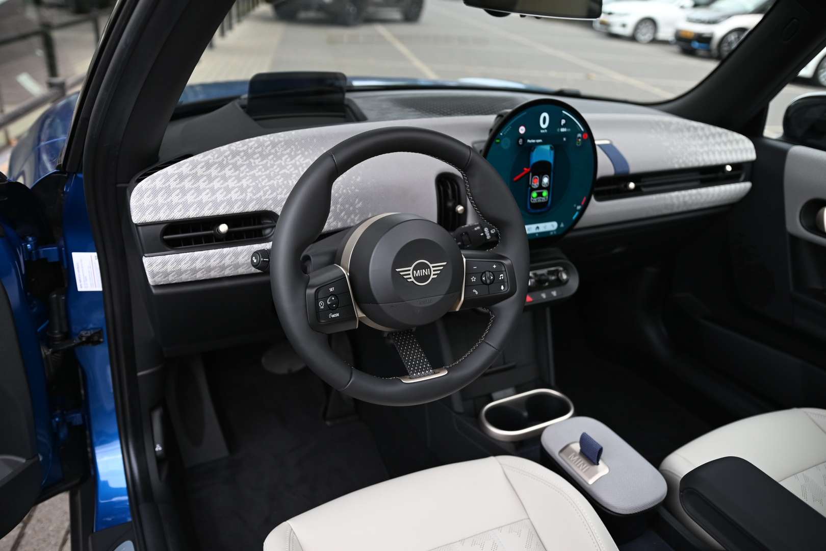 Mini Hatchback Favoured Cooper - 2025 - Joinsteer - #8