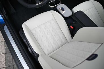 Mini Hatchback Favoured Cooper — photo 10
