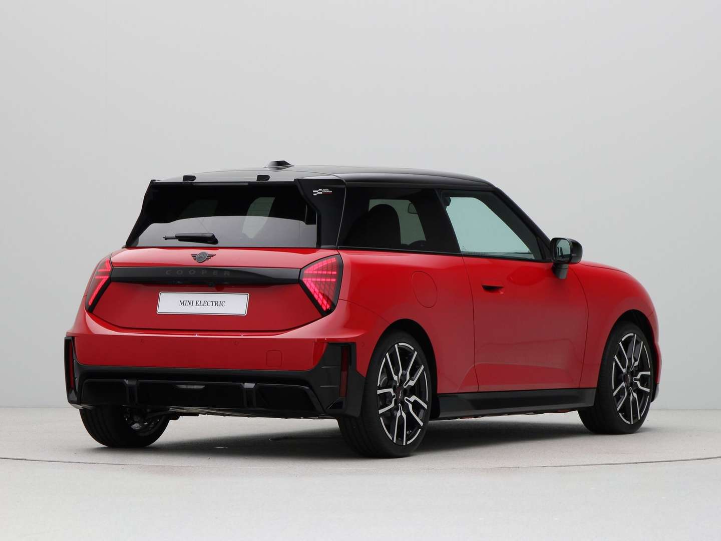 Mini 3 Portes JCW Trim Cooper E - 2025 - Joinsteer - #4