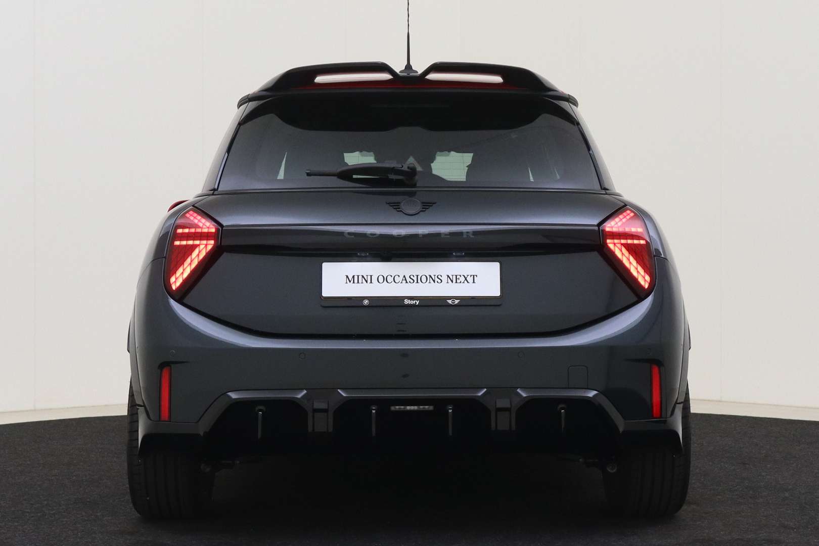 Mini Hatchback JCW Cooper - 2025 - Joinsteer - #4
