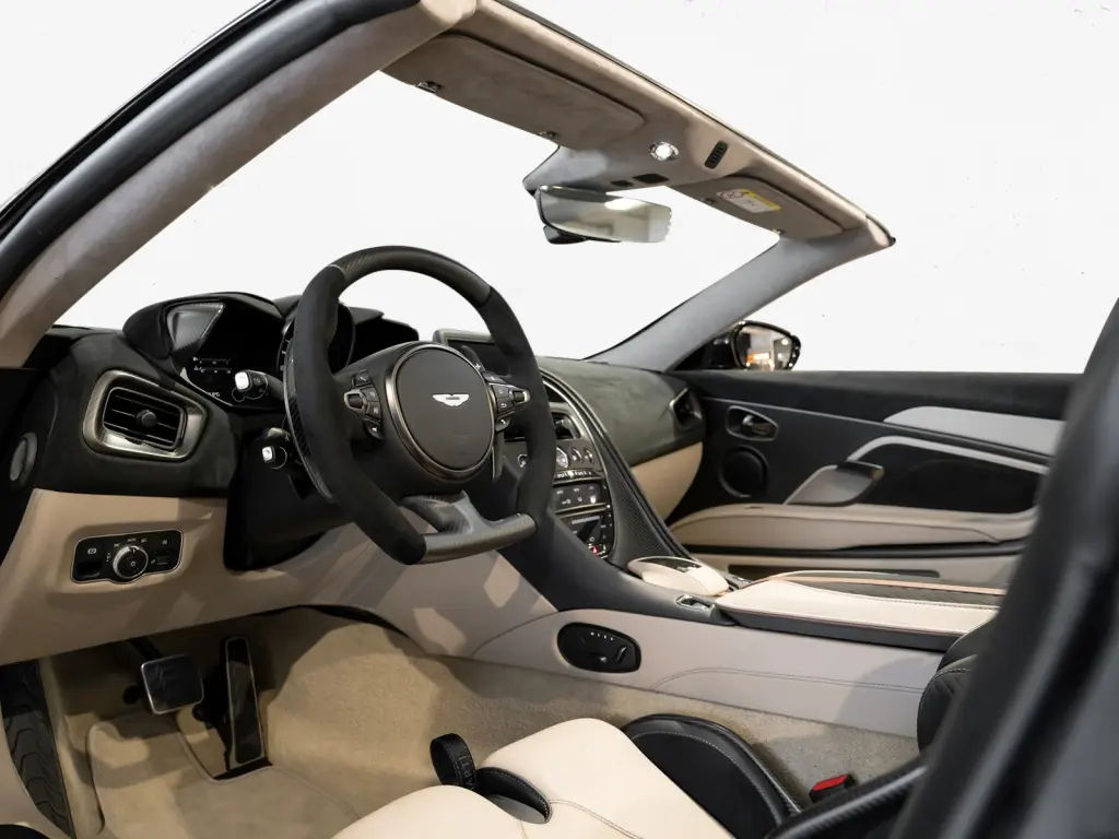 Aston Martin DBS (2018-24) DBS 770 Ultimate Volante 5.2 - 2023 - Joinsteer - #3