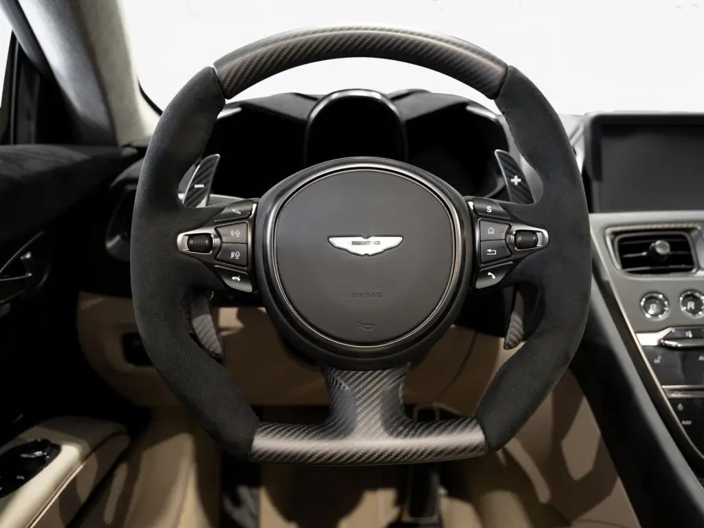 Aston Martin DBS (2018-24) DBS 770 Ultimate Volante 5.2 - 2023 - Joinsteer - #11