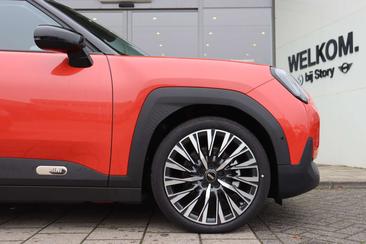 Mini Aceman Favoured Cooper E — photo 10