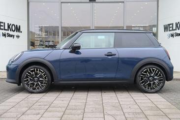 Mini Hatchback Favoured Cooper — photo 4