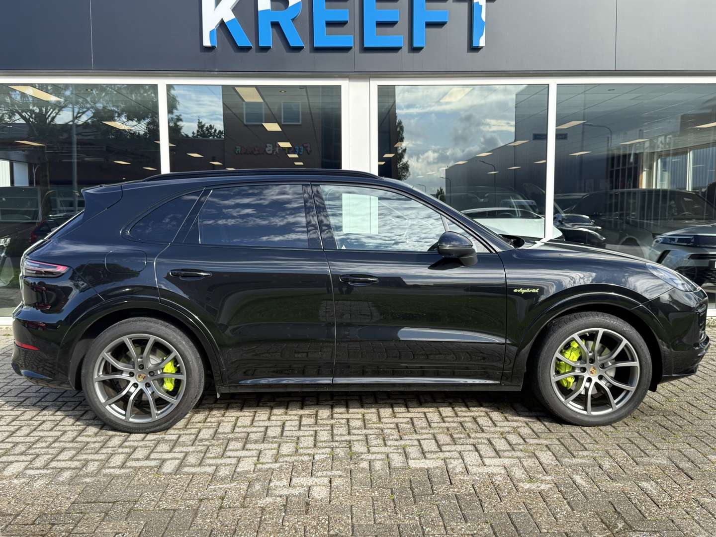 Porsche Cayenne II E-Hybrid Platinum Edition - 2022 - Joinsteer - #4