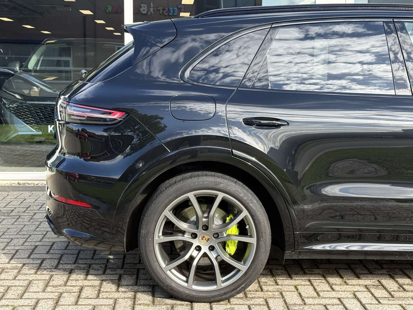 Porsche Cayenne II E-Hybrid Platinum Edition - 2022 - Joinsteer - #11