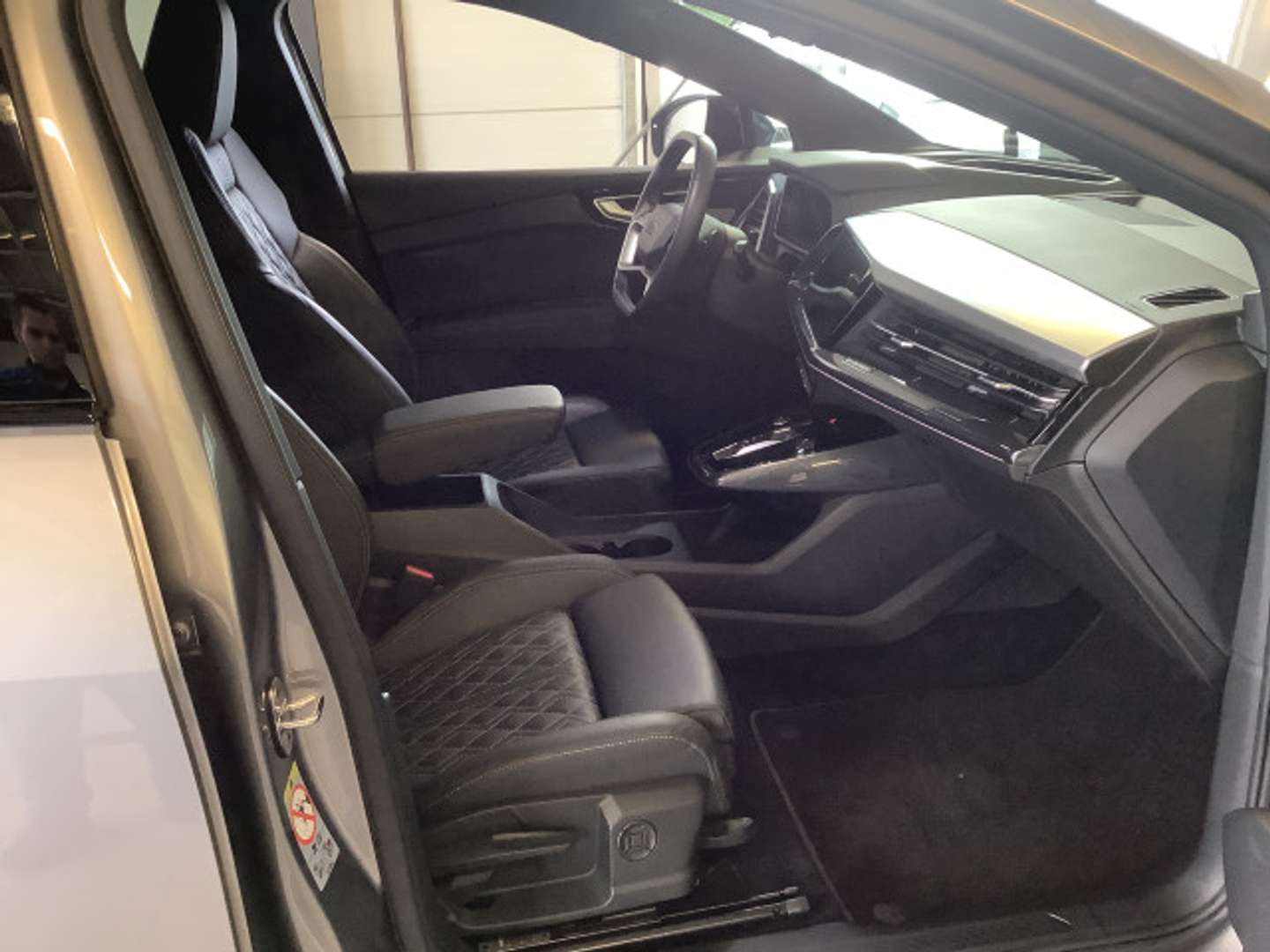 Audi 40 E-tron S Line - 2021 - Joinsteer - #5