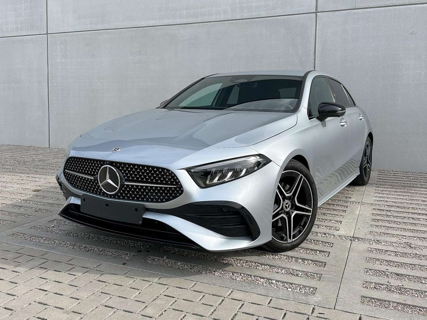 Mercedes Classe A 180 AMG Line - 2024 - Joinsteer - #1