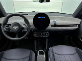 Mini Hatchback Favoured Cooper E - 2025 - Joinsteer - #4