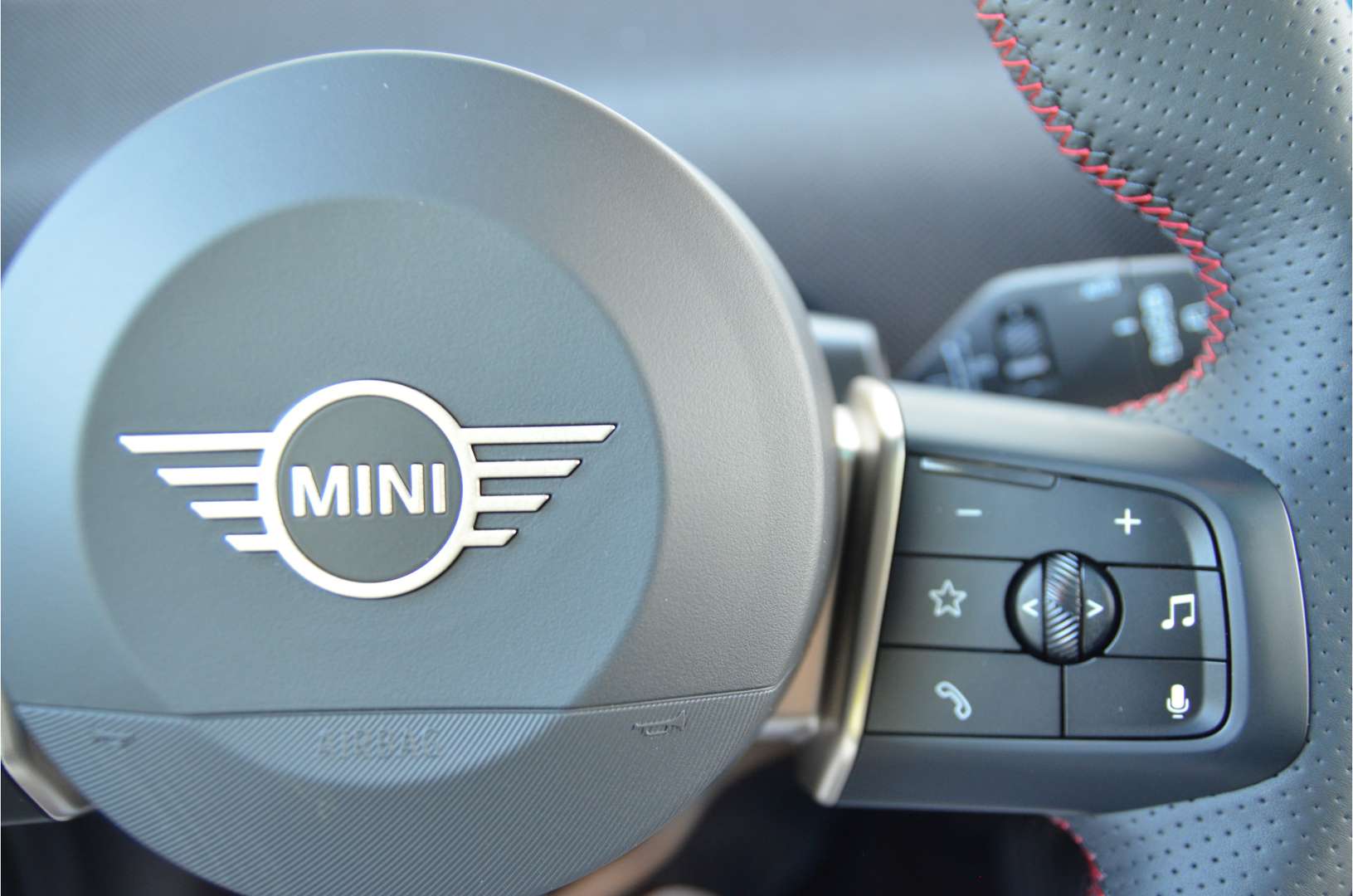 Mini Hatch JCW Cooper E - 2024 - Joinsteer - #13