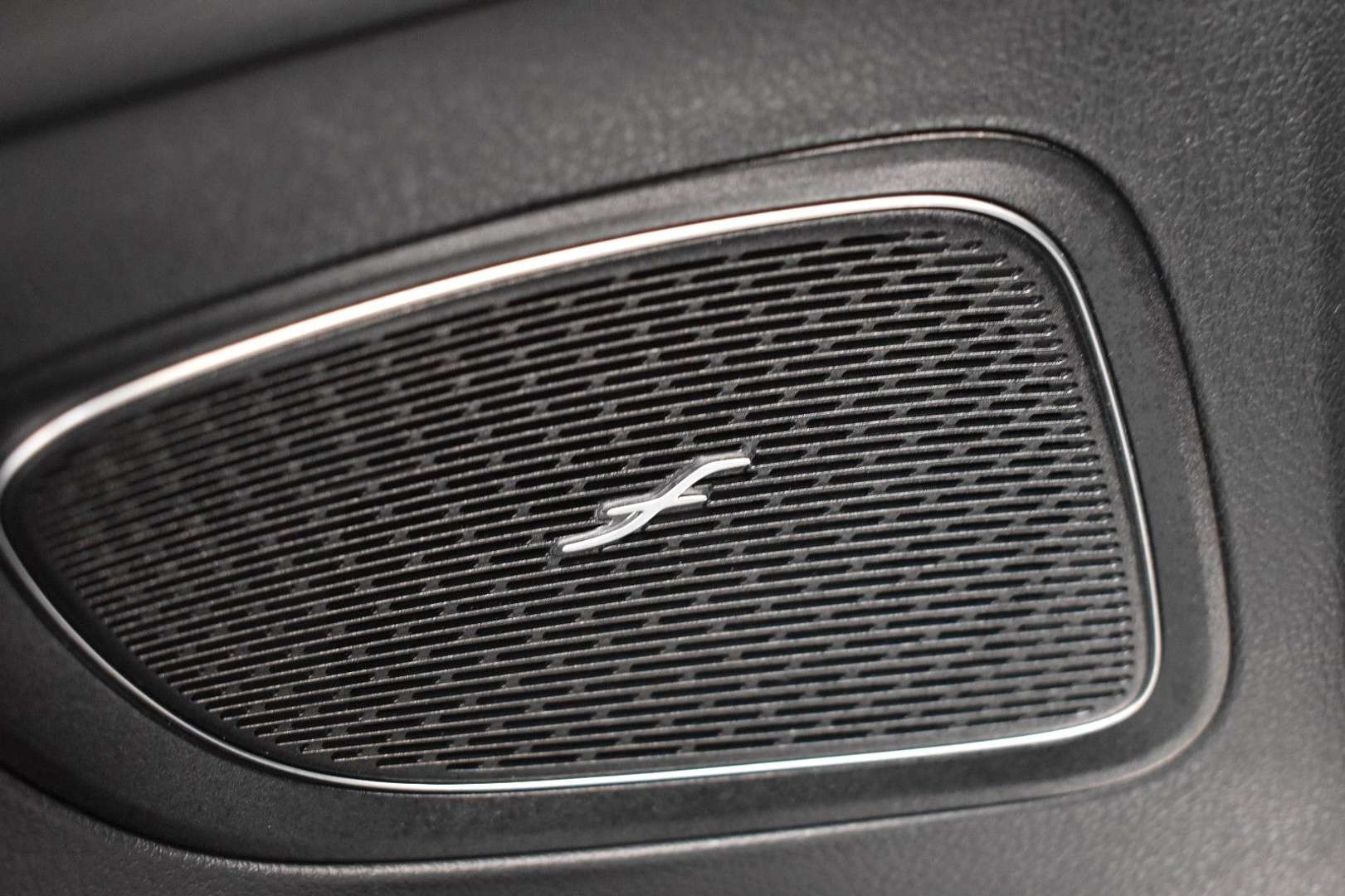 Mercedes Classe C 300 Avantgarde - 2023 - Joinsteer - #9