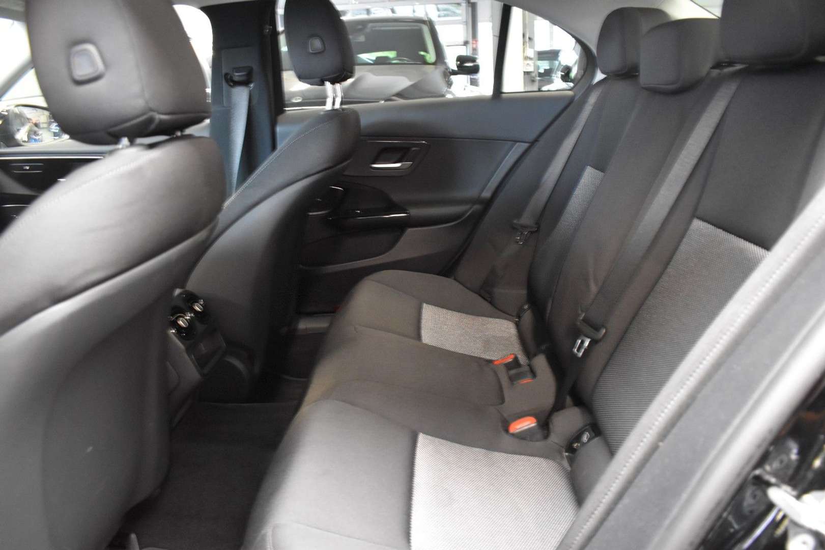 Mercedes Classe C 300 Avantgarde - 2023 - Joinsteer - #11