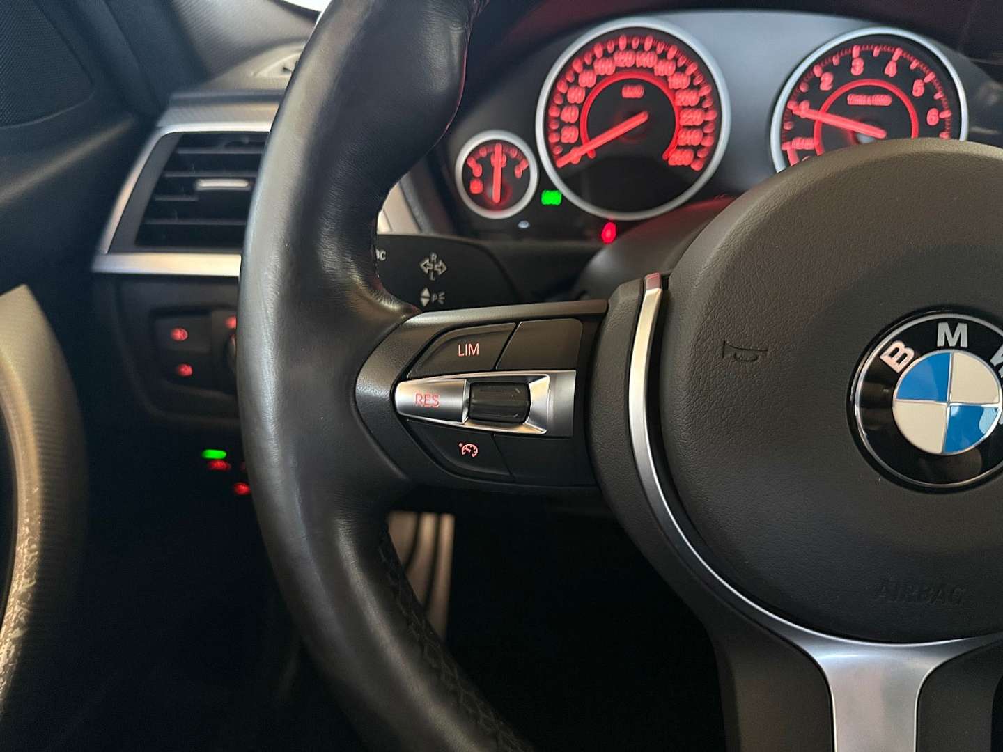BMW Série 3 M Sport 330e - 2018 - Joinsteer - #21