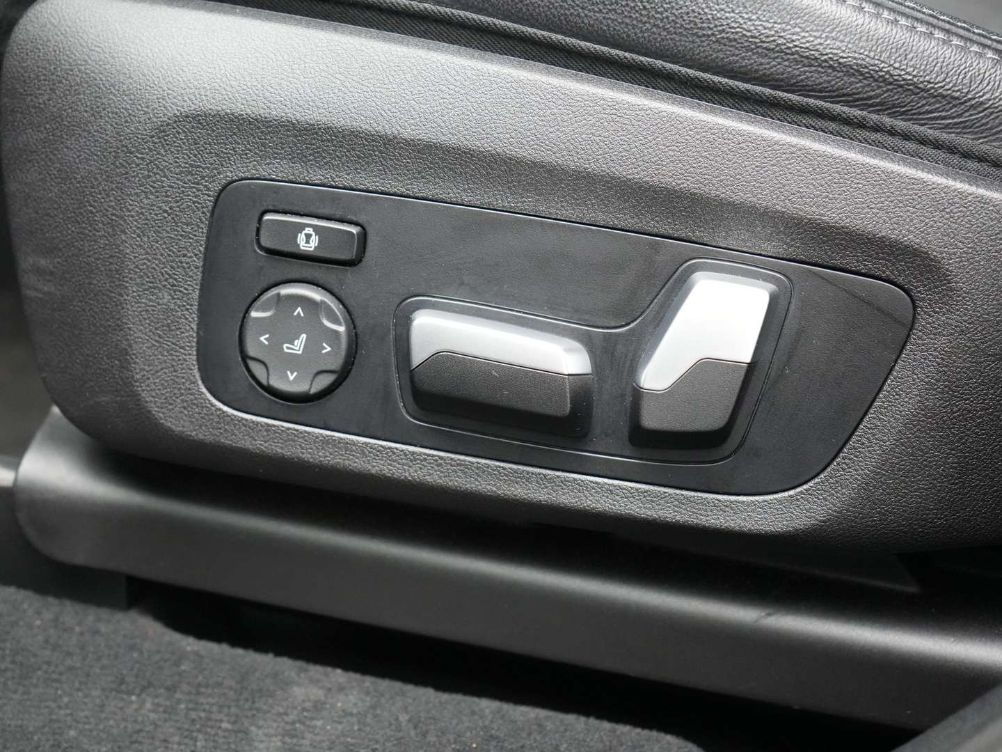 BMW X3 High Executive XDrive30e - 2021 - Joinsteer - #9