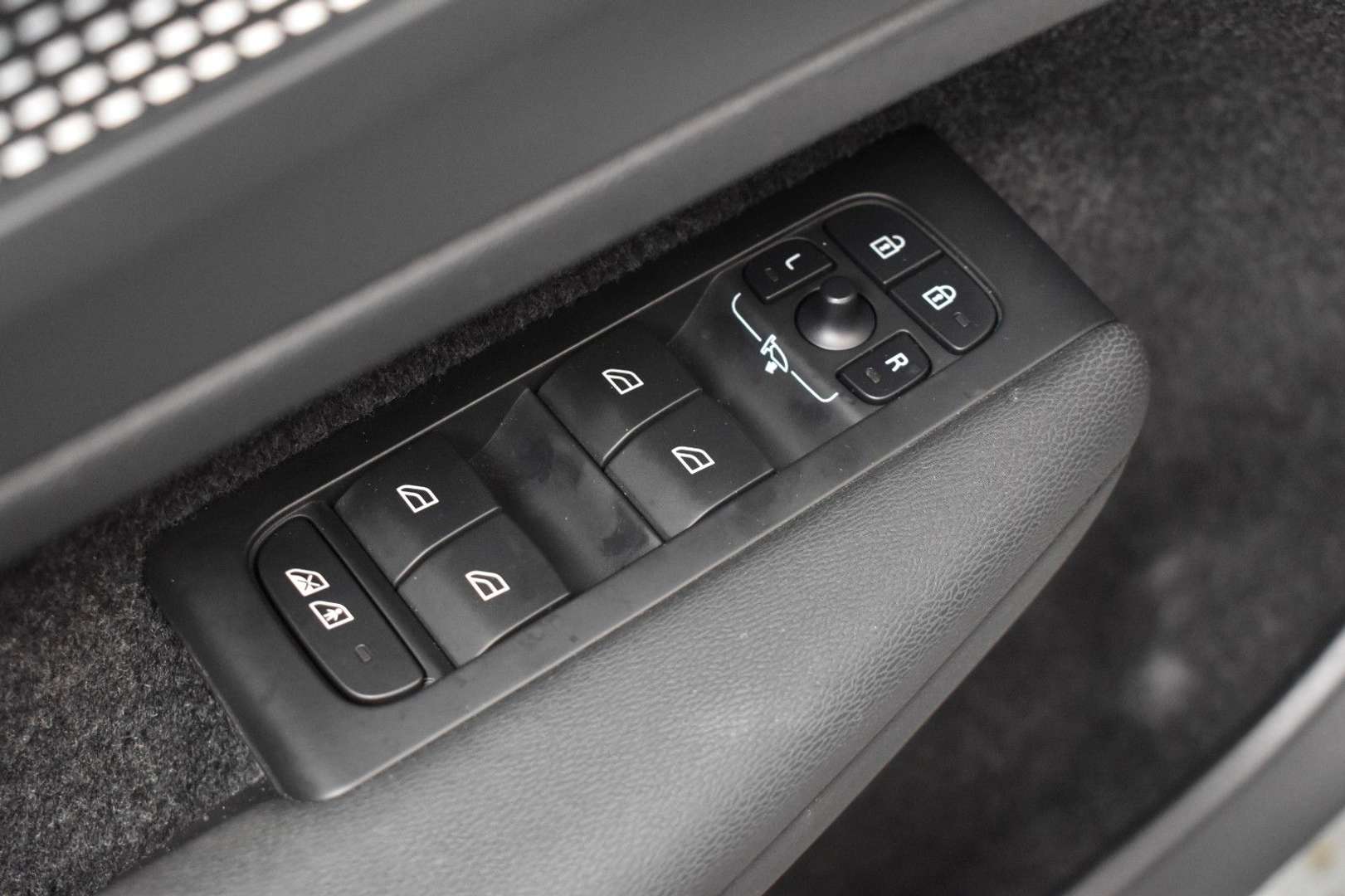 Volvo XC40 Plus - 2023 - Joinsteer - #4