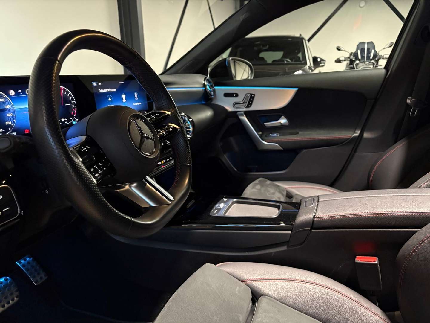 Mercedes Classe A 250 AMG-LINE - 2023 - Joinsteer - #13