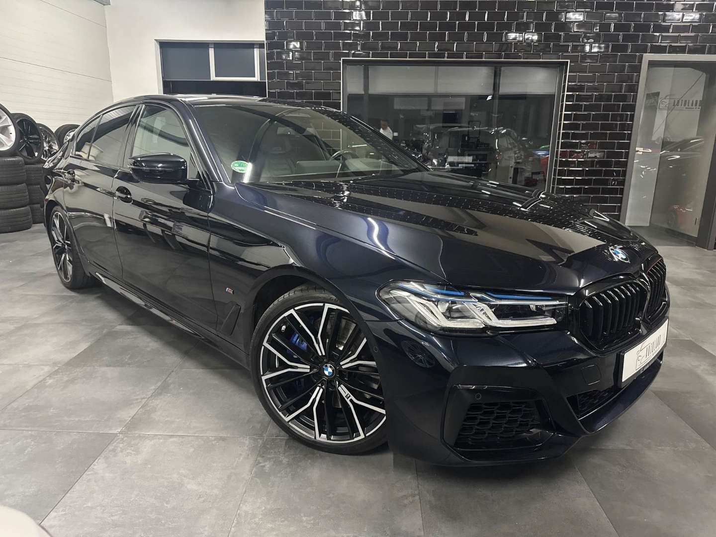 BMW Série 5 M550i XDrive - 2022 - Joinsteer - #1