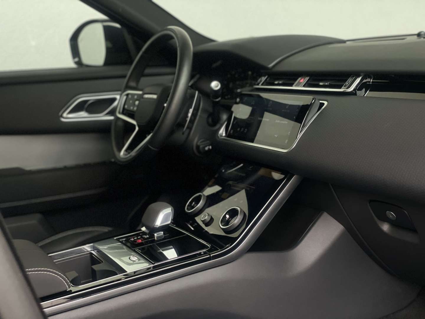 Land Rover Range Rover Velar P250 R-Dynamic SE - 2022 - Joinsteer - #10