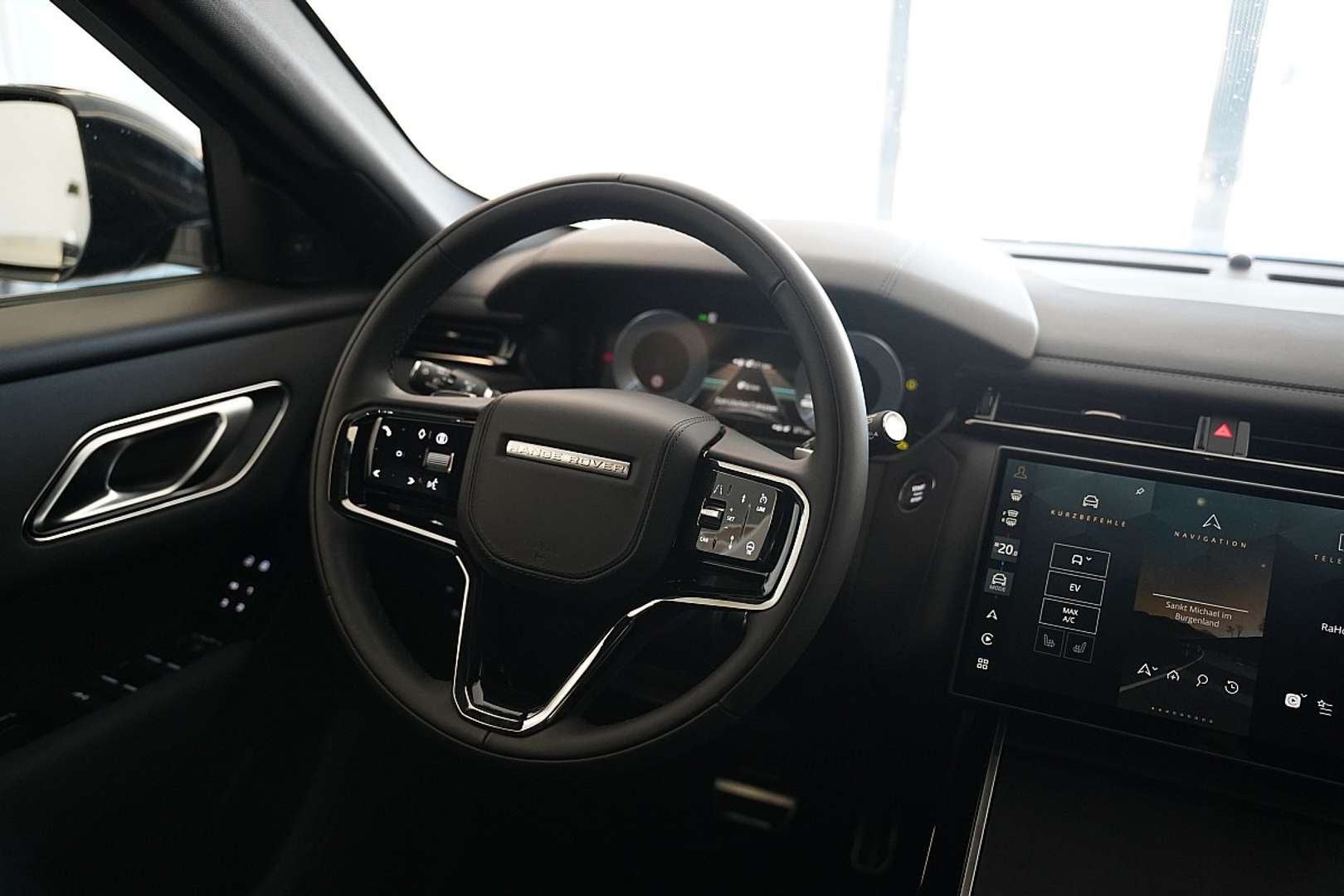 Land Rover Range Rover Velar Dynamic SE P400e - 2025 - Joinsteer - #12