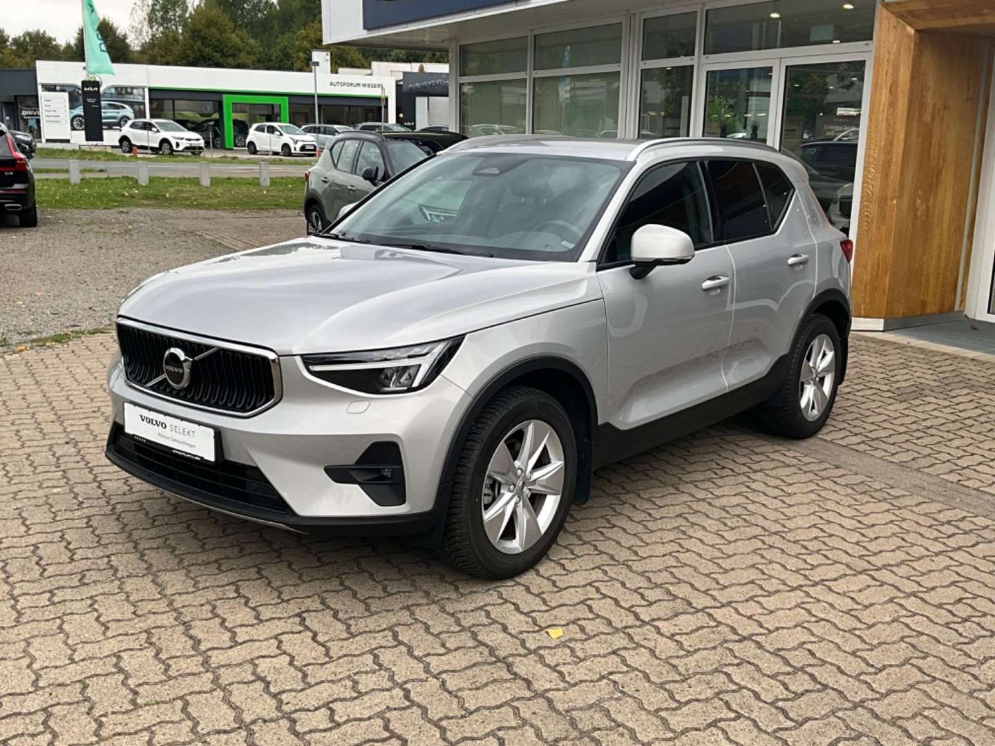 Volvo XC40 Core - 2023 - Joinsteer - #1