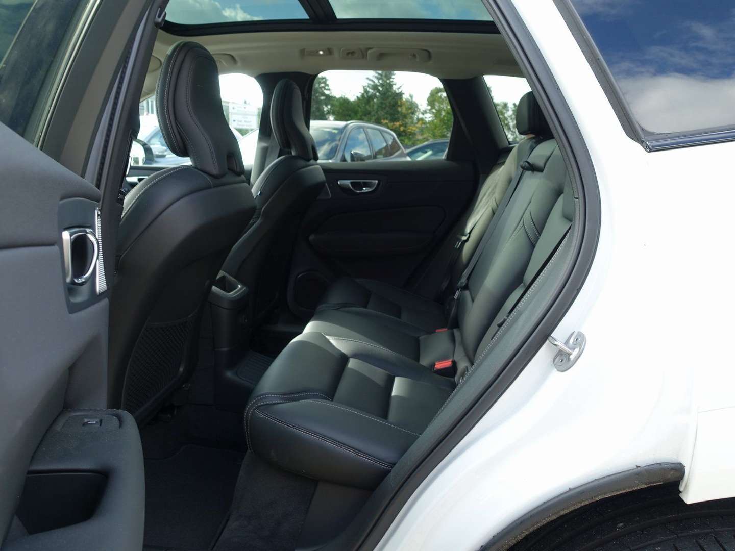 Volvo XC60 T8 Recharge Ultimate - 2024 - Joinsteer - #9